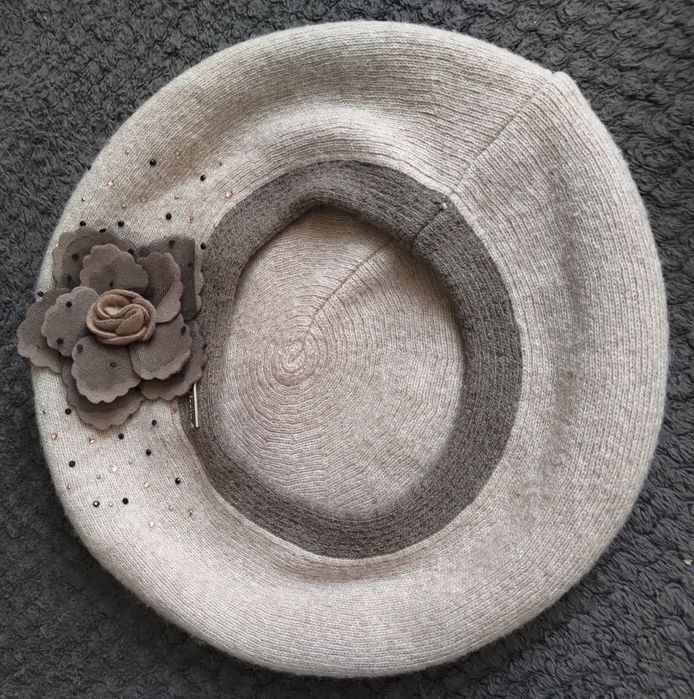 Monnari wełniany beret / czapka damska rozmiar uniwersalny