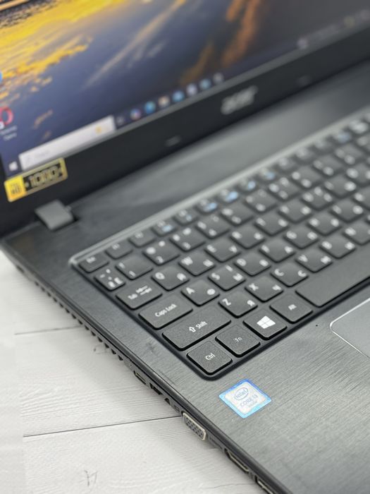 Ноутбук Acer Aspire E5-576,4GB DDR3,120GB SSD,ідеал,оплата частинами