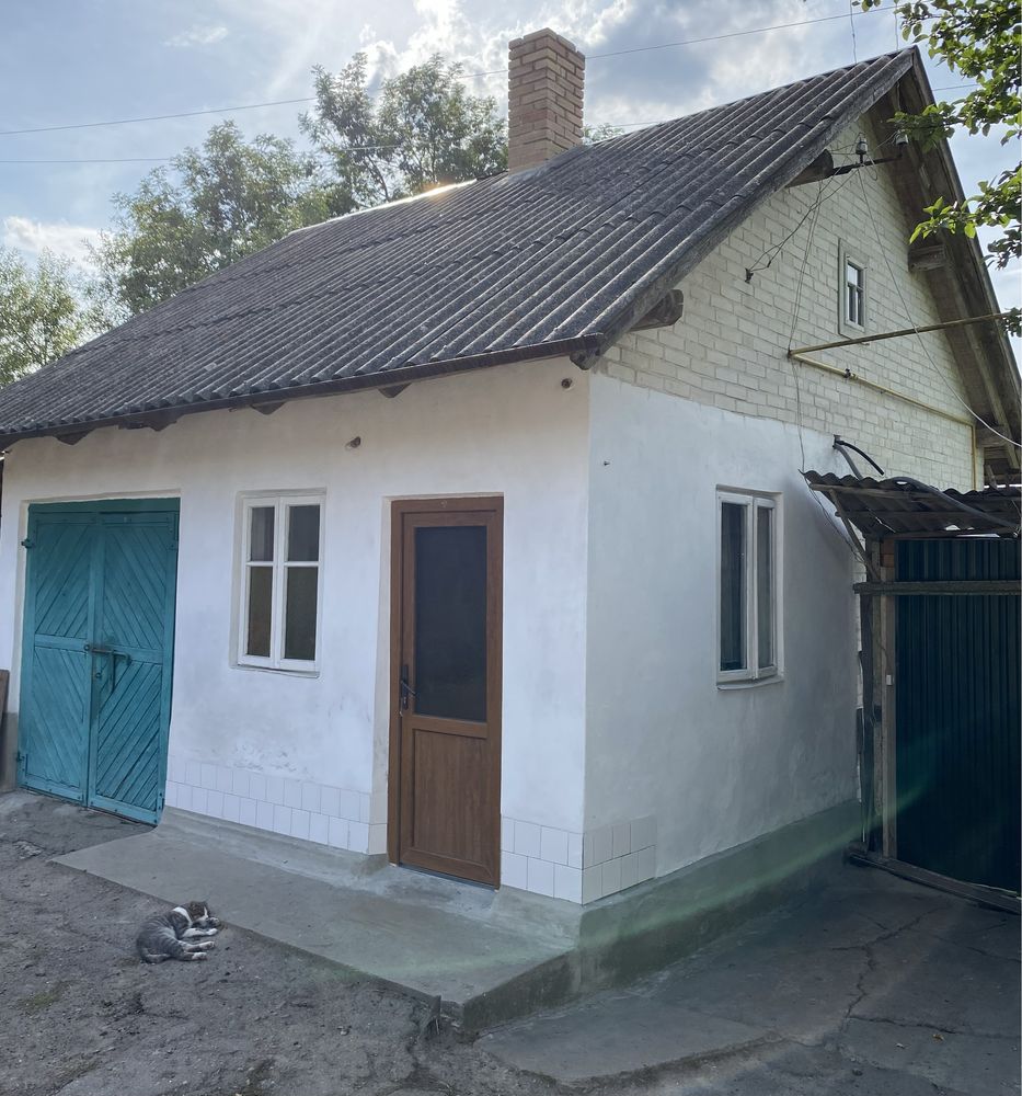Продаж будинку в селі Боршів