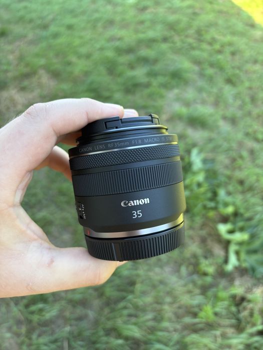 Обєктив canon rf 35mm f1.8 macro