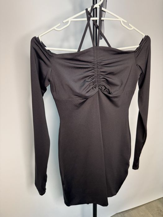 Міні сукня чорного кольору