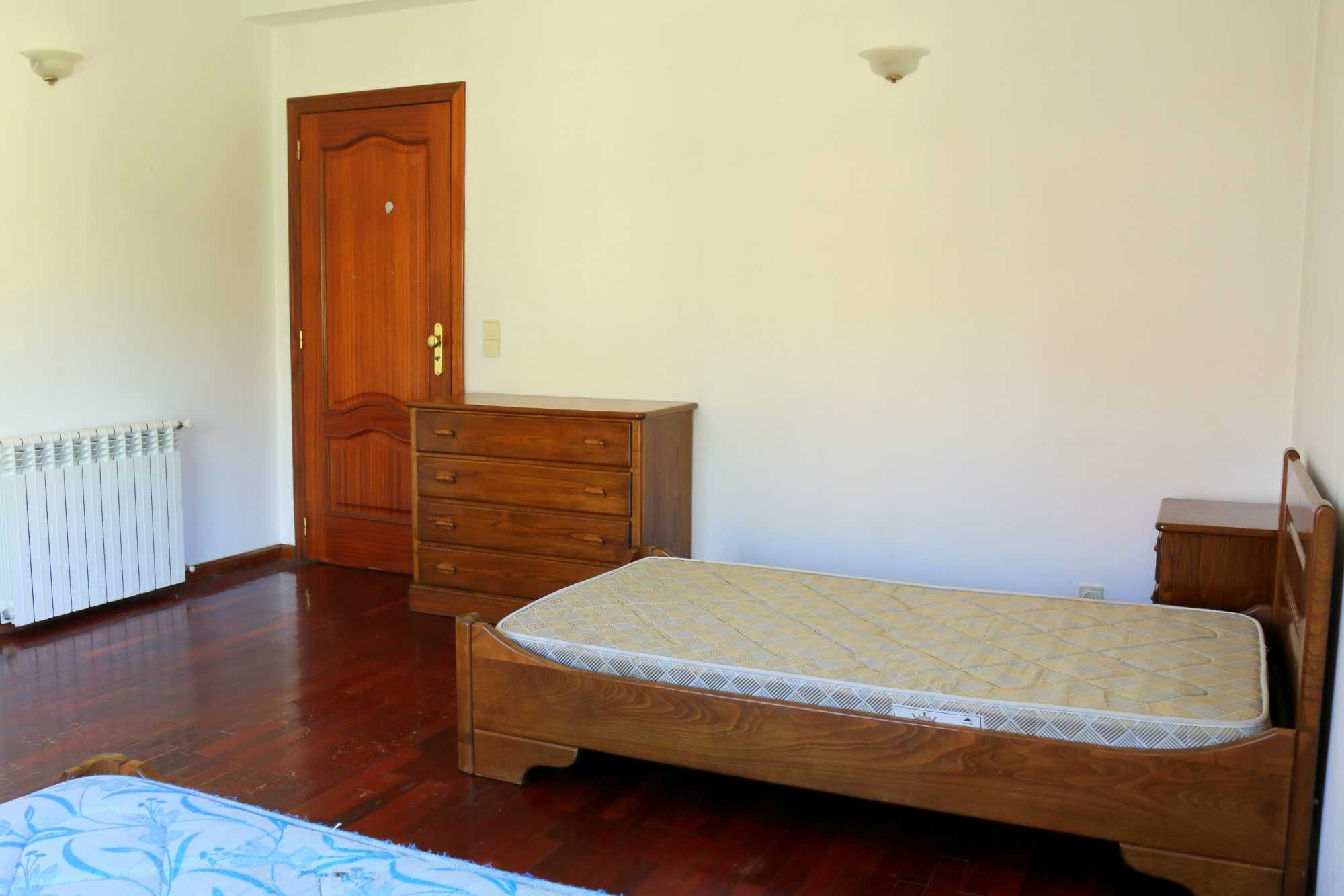 Quarto a estudantes