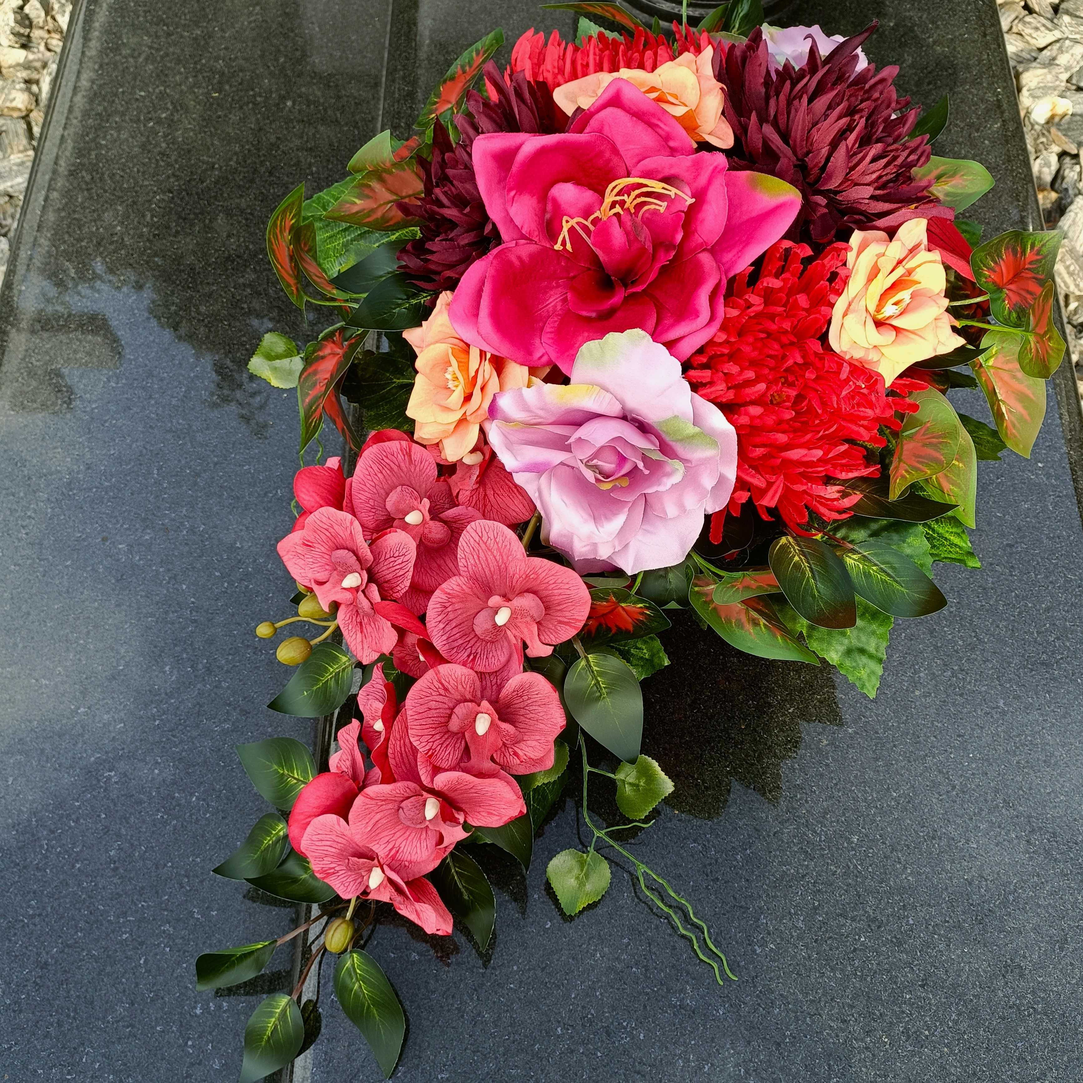 Stroik na grób wiązanka sztuczne kwiaty na pomnik