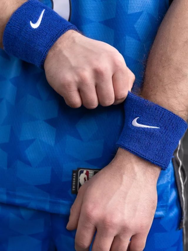 Напульсник на руку Nike