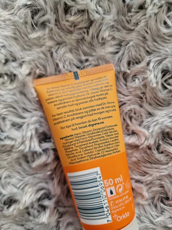 Krem do twarzy z witaminą C Ansiktskrem Dr. Greve 50 ml