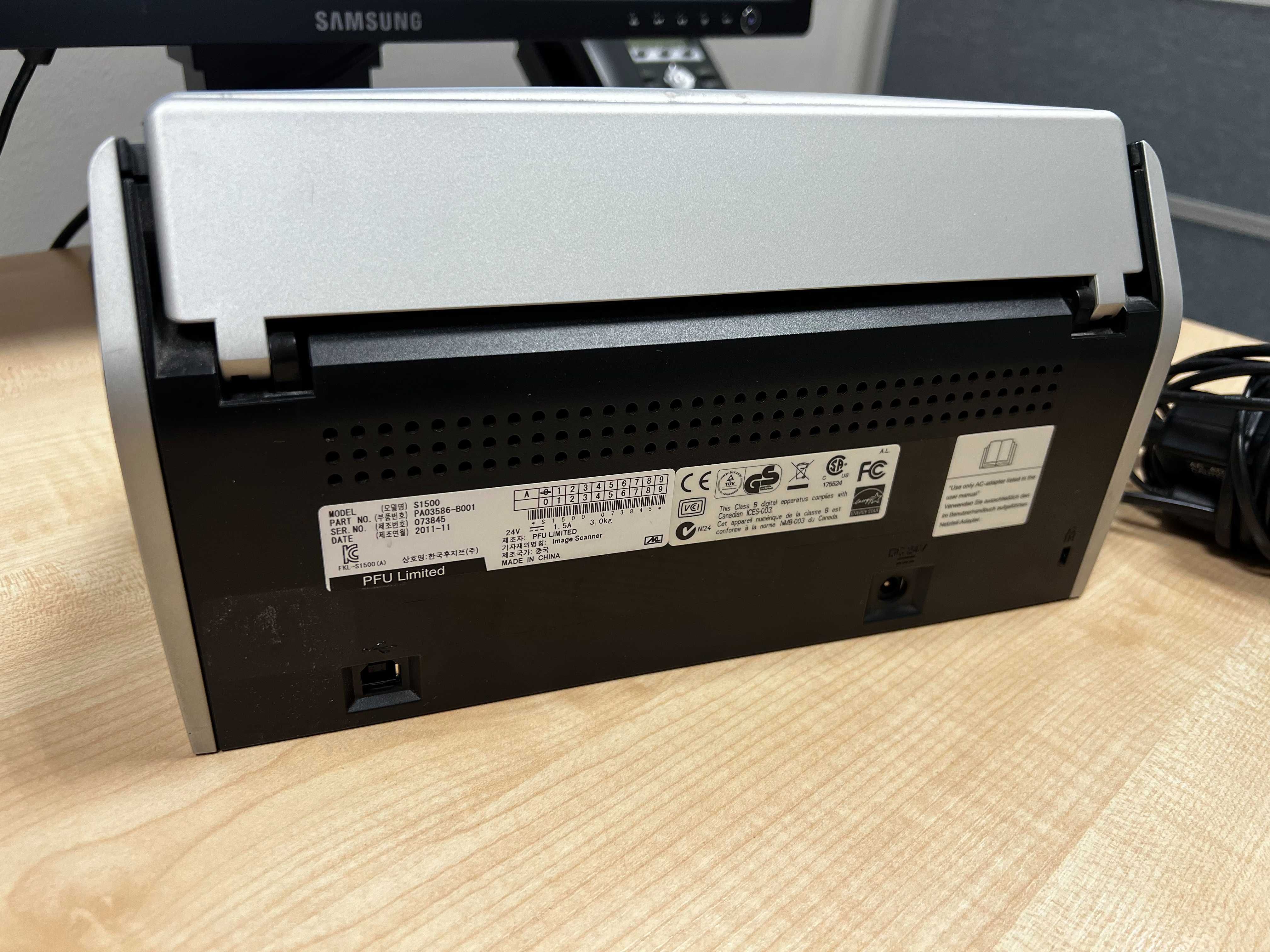 Profesjonalny Skaner Fujitsu ScanSnap S1500