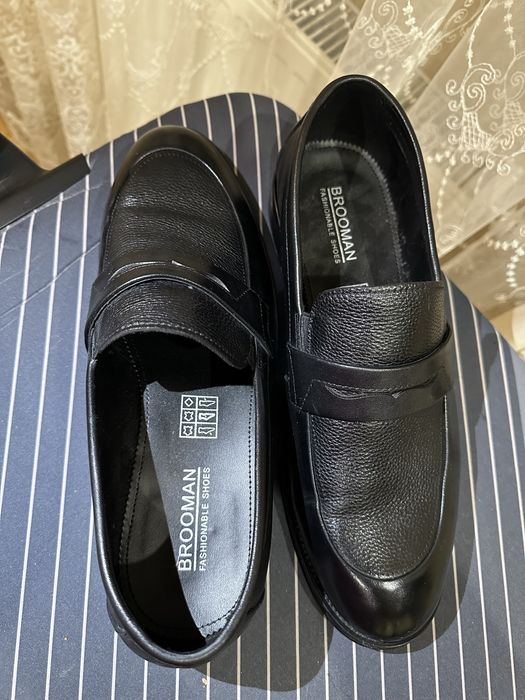 Взуття чоловіче (туфлі)