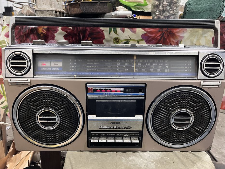 Магнитофон кассетный Panasonik RX 5045f Винтаж