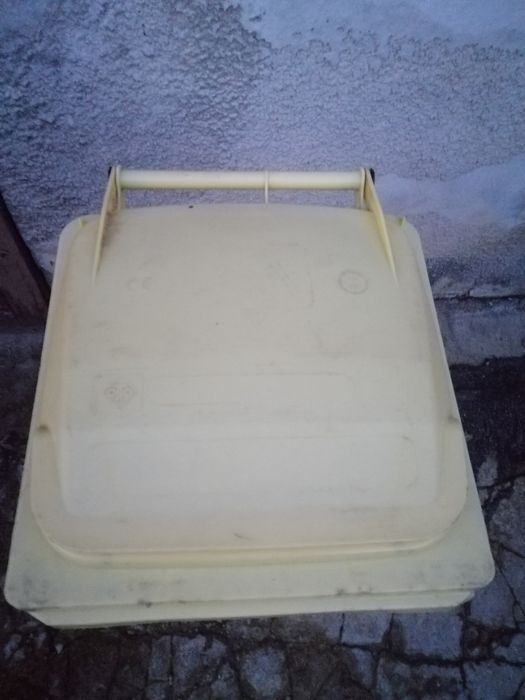 Kosz na śmieci 120 l