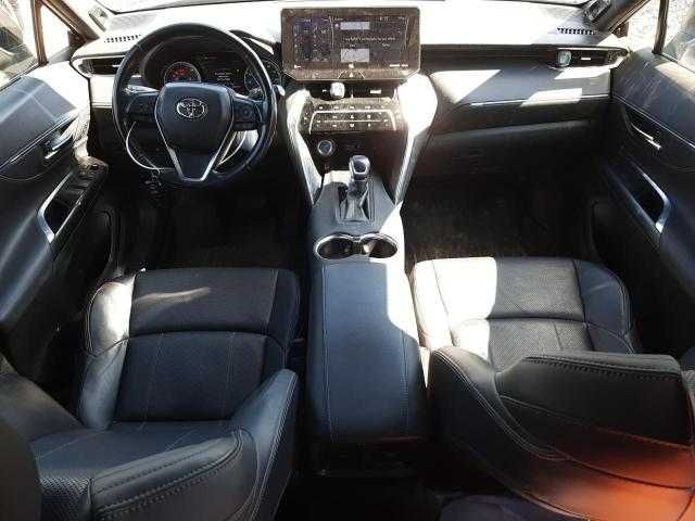 Toyota Venza LE 2021 +