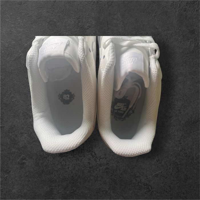 Air forces Triple white