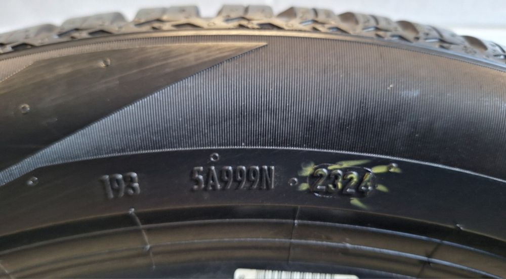 Opony Całoroczne 19 Pirelli All Season SF2 Cinturato 255/45R19 Para