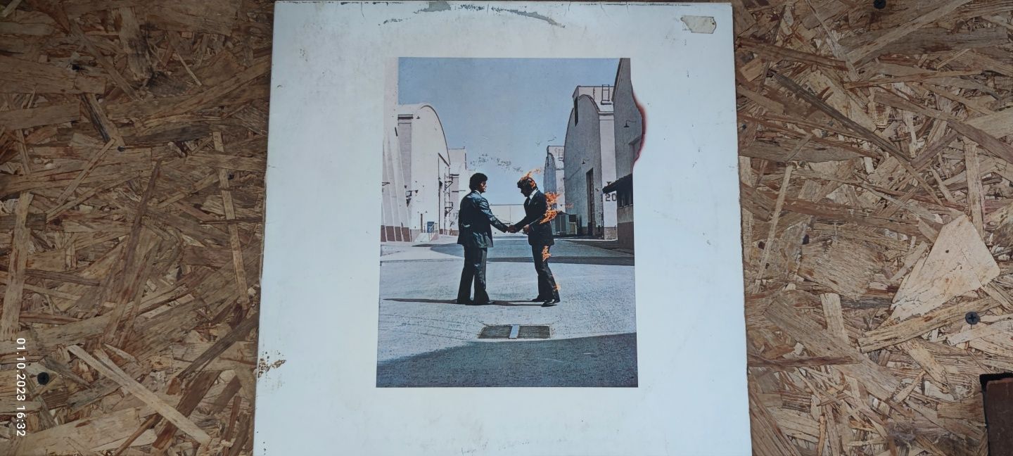 Продам пластинку Pink Floyd - Wish You Were Here 1975