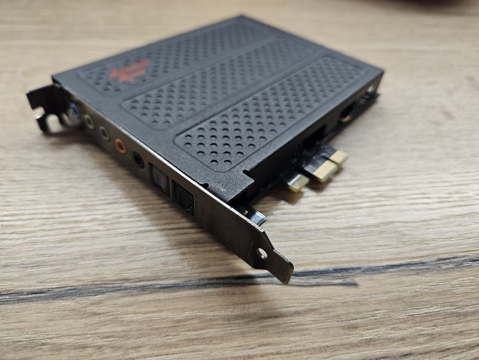 Звукова карта Pci-e Creative X-Fi Titanium Fatal1ty Professional OEM S