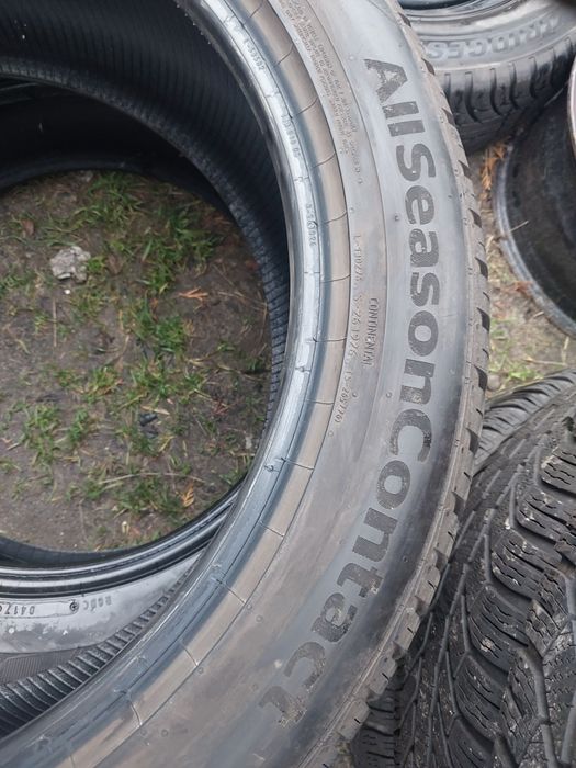 Continental AllSeasonContact 255/45R20 101 T