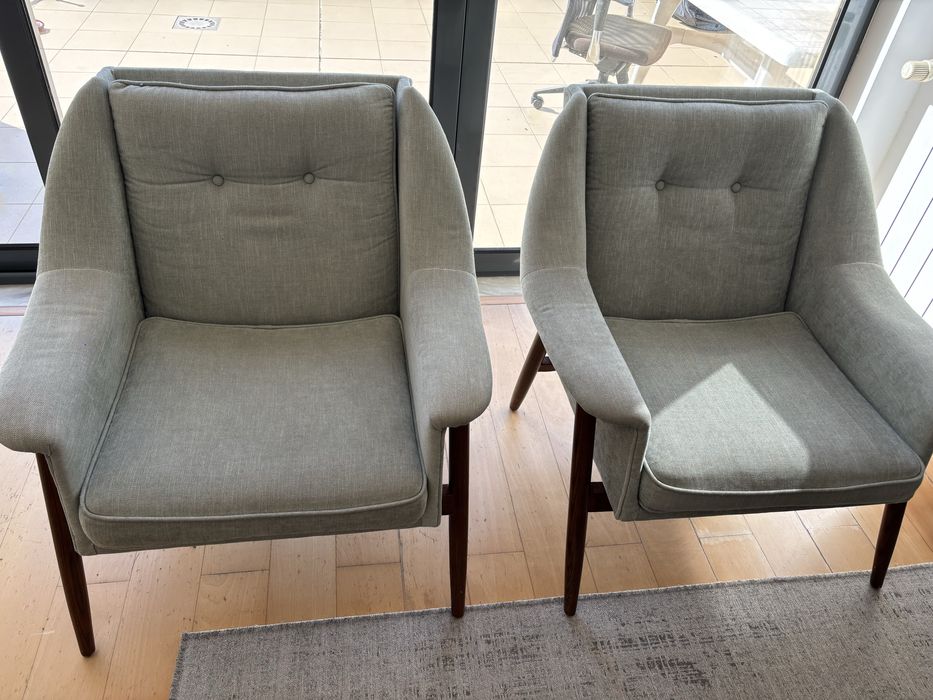 Cadeirões esverdeados AREA (conjunto)