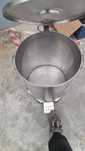 Vendo balde de inox com pedal