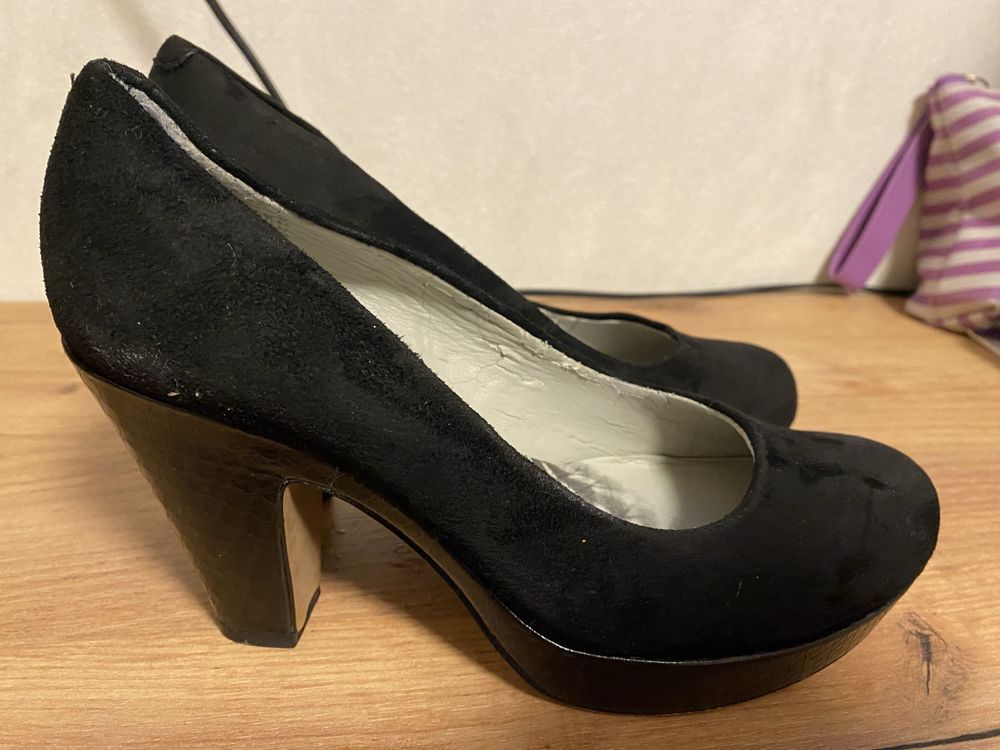 Продам туфлі  Clarks