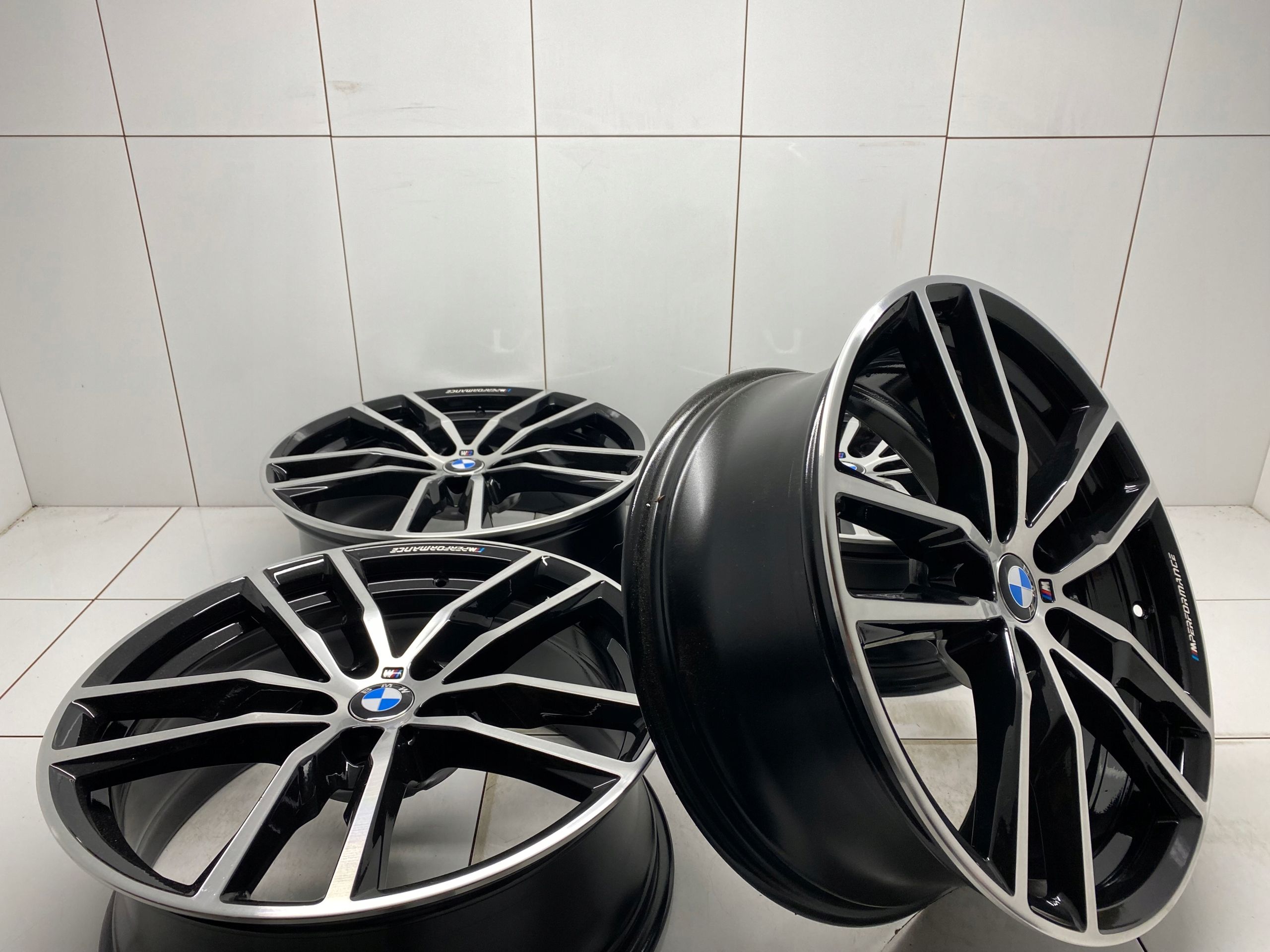 Felgi 19 BMW X3 G01 m Pakiet Performance 7.5 ET32 Oem Idealne