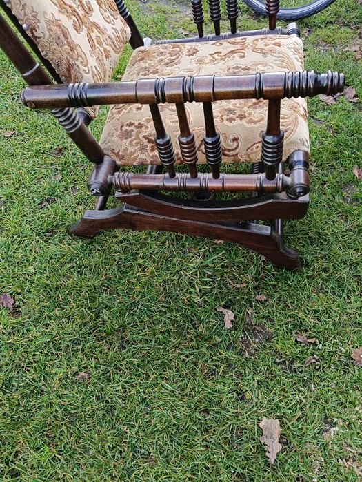 Fotel bujany eklektyczny