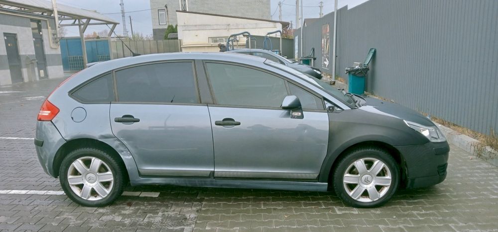 Продам citroen c4 2006 бензин автомат