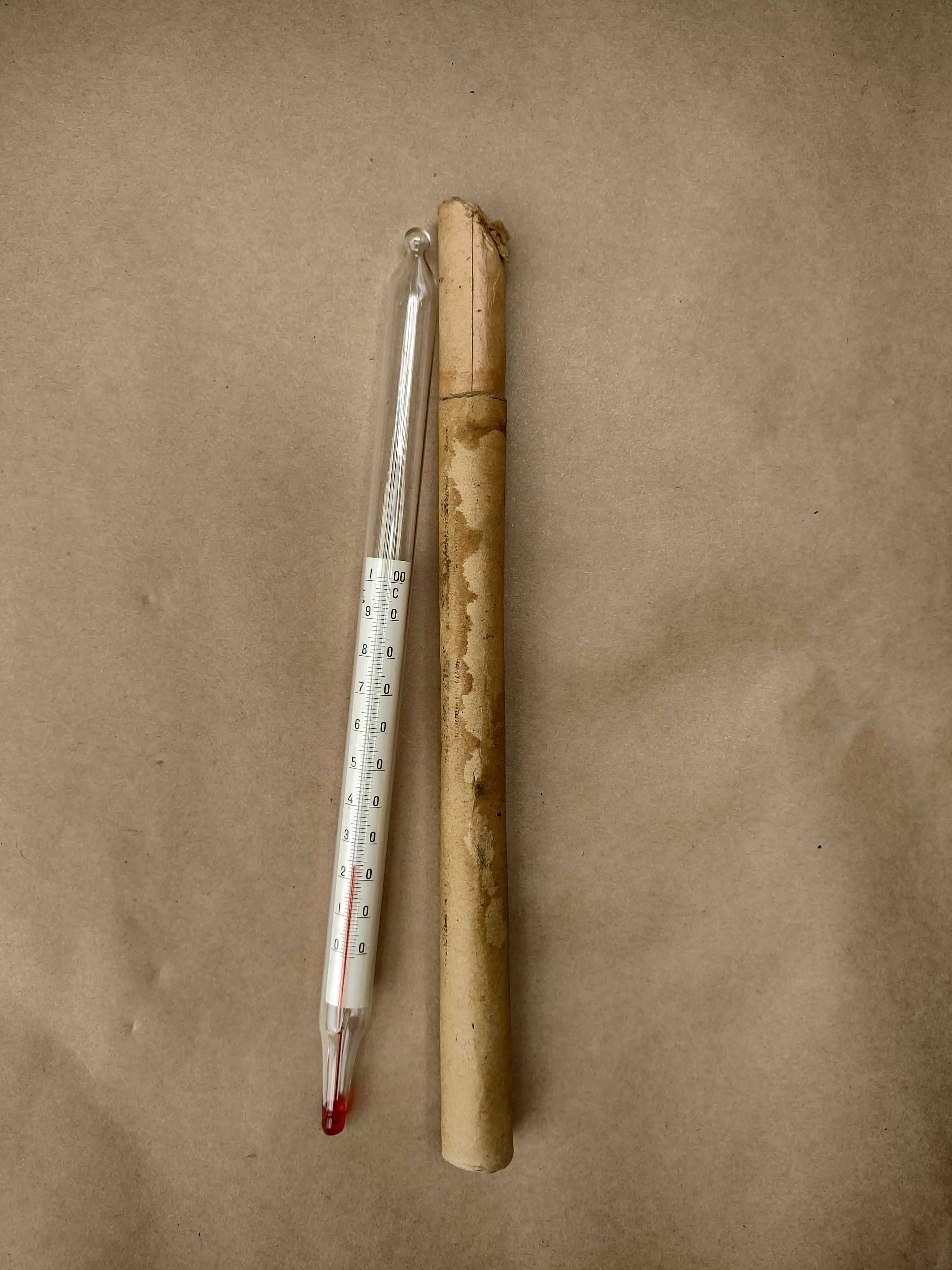 Termometr labolatoryjny 100 ° c.