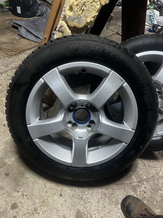 Felgi z oponami zimowymi 4x100/4x108 r15