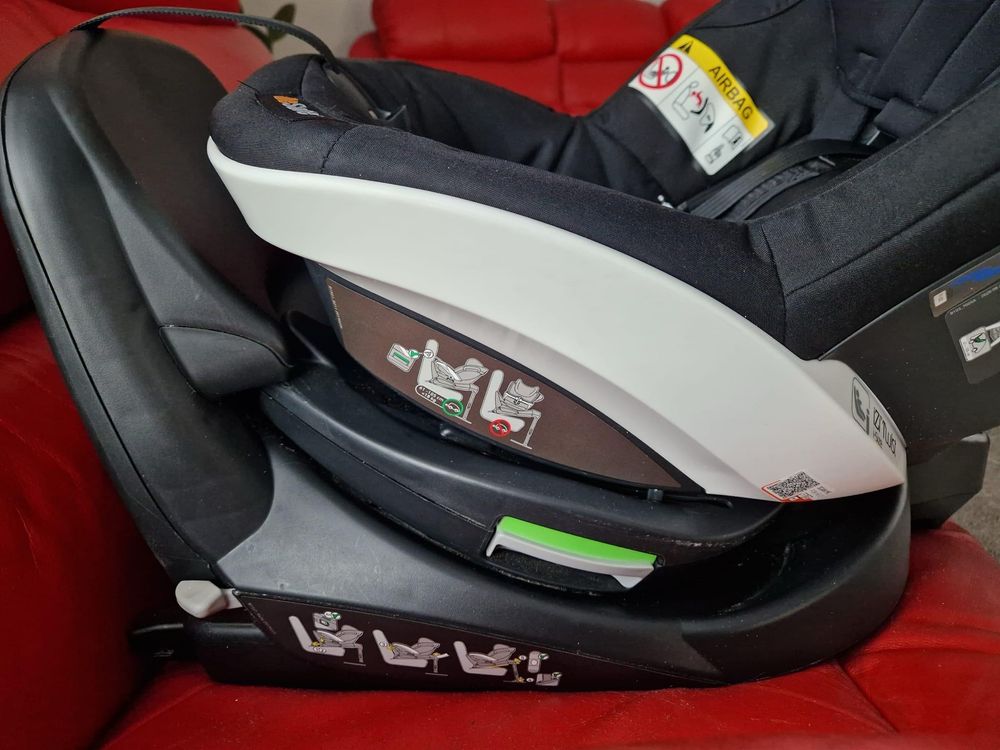 Fotelik Samochodowy Cybex BeSafe iZi TWIST i-Size