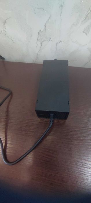 Xbox one 1 tb стан новий