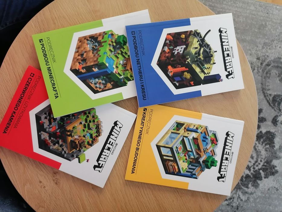 Minecraft, zestaw podręczników dla gracza