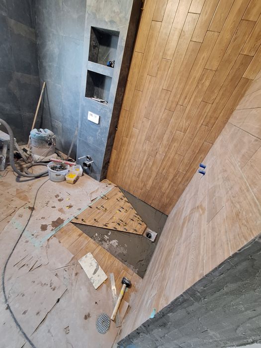 Плиточник. Плиточні роботи.