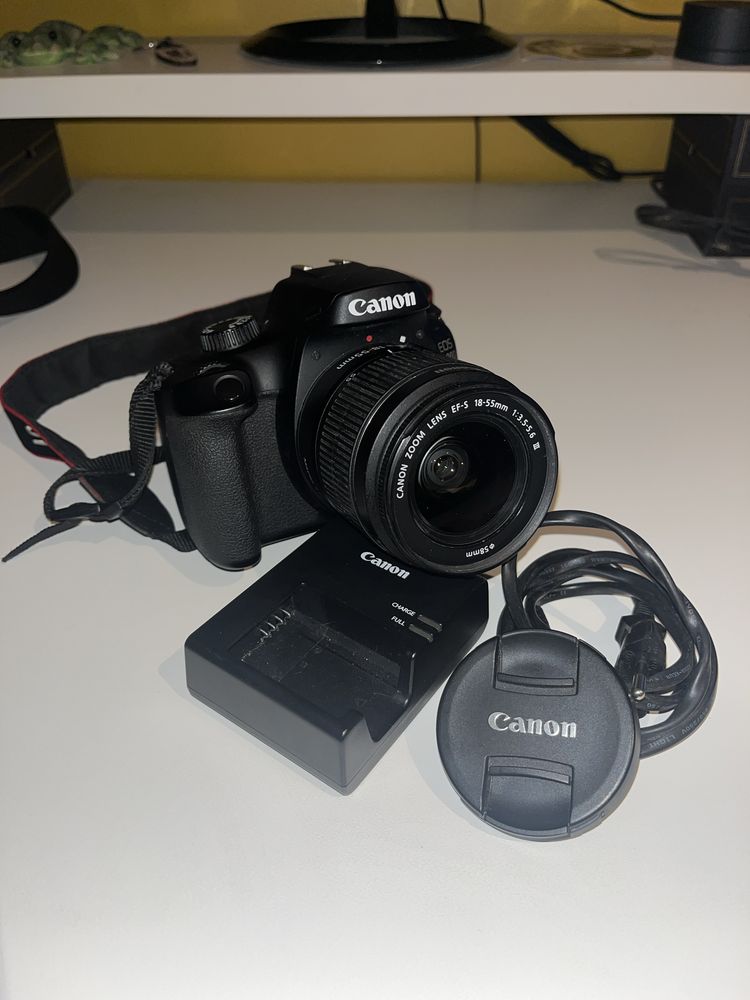 Canon EOS 4000d