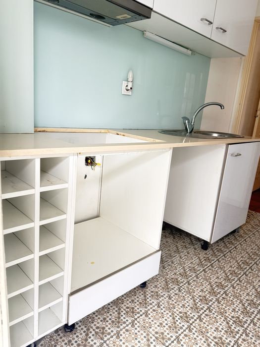 Cozinha Completa – Móveis + Exaustor + Torneira