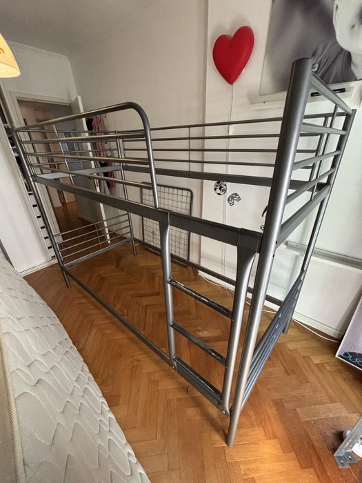 Beliche prateado ikea