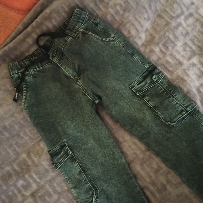 Штани джогери розмір 29