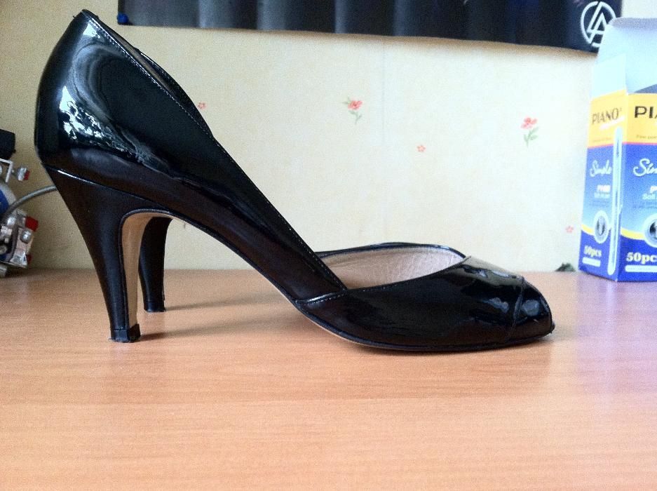 Лаковые туфли Charles Kammer