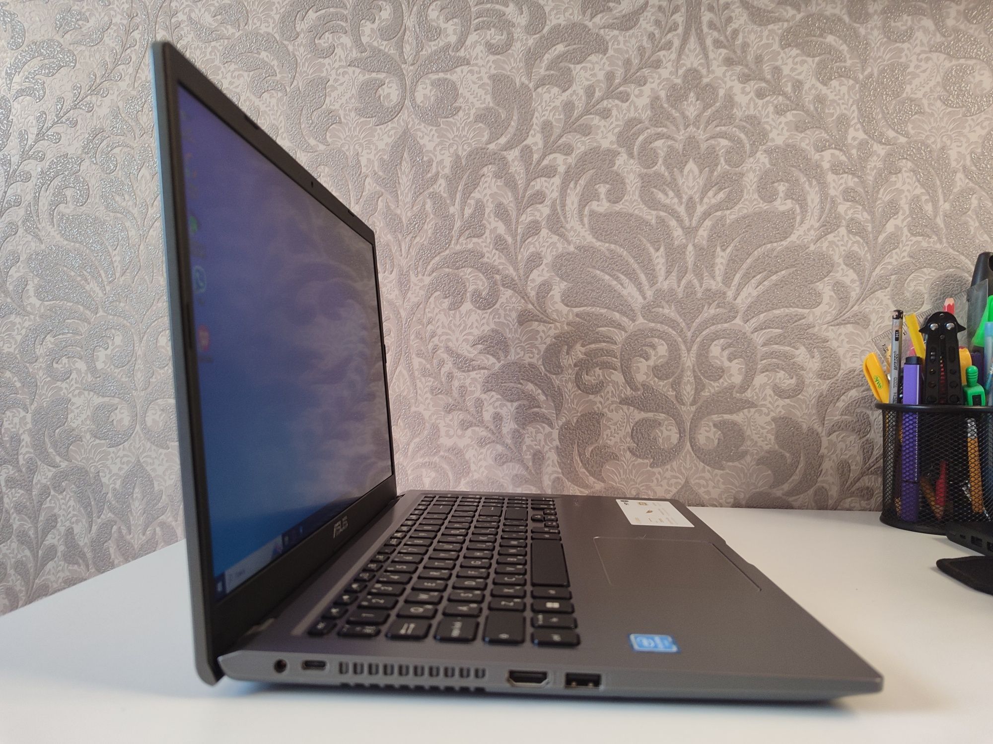 ноутбук ASUS X515MA у чудовому стані!