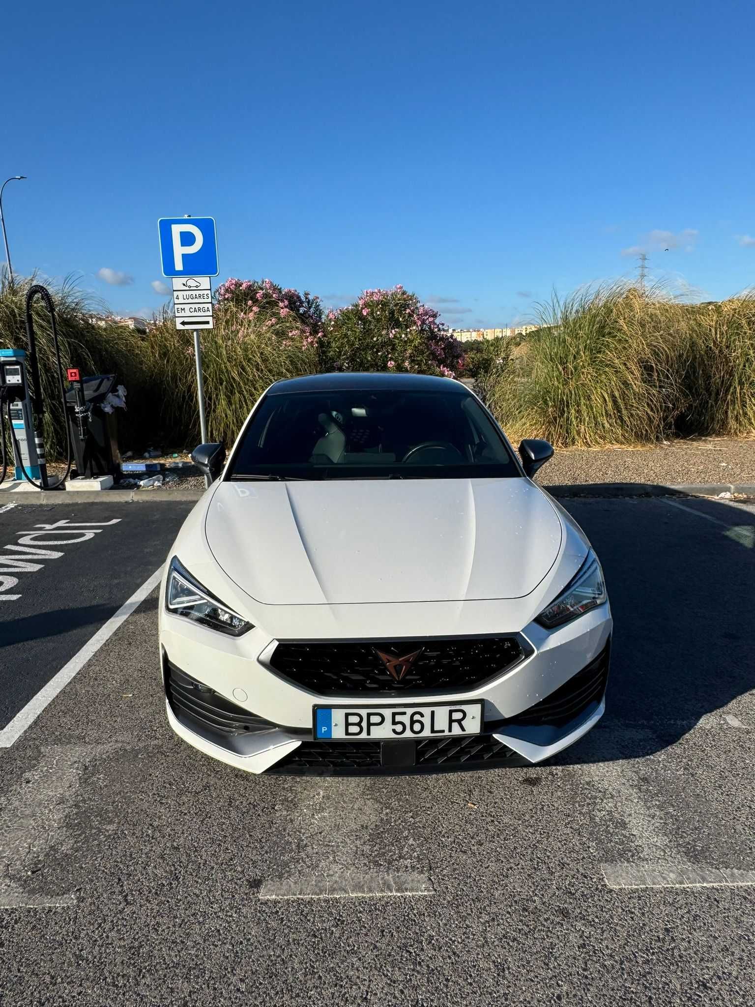Leon Cupra Hybrid