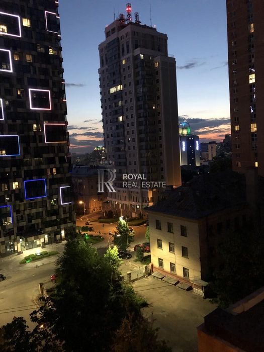 Оренда Офіс 91 м.кв вул. Василя Тютюнника 5а Печерськ Центр Метро