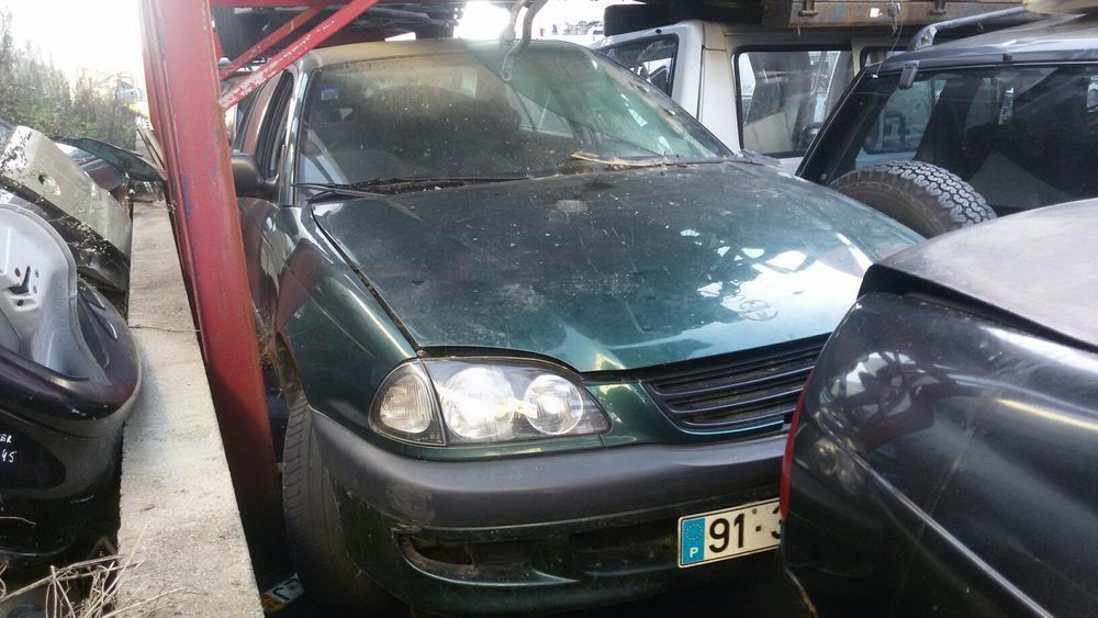 Toyota Avensis T22