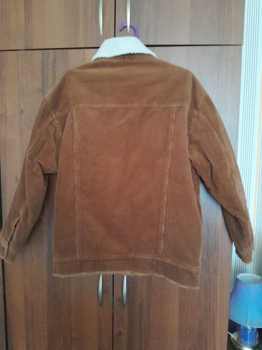 Тёплая куртка фирмы ZARA