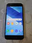 Samsung A3 2017 + Sony xperia