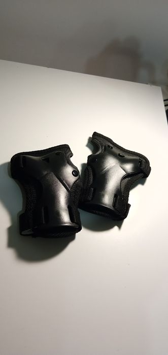 Ochraniacze na nadgarstki