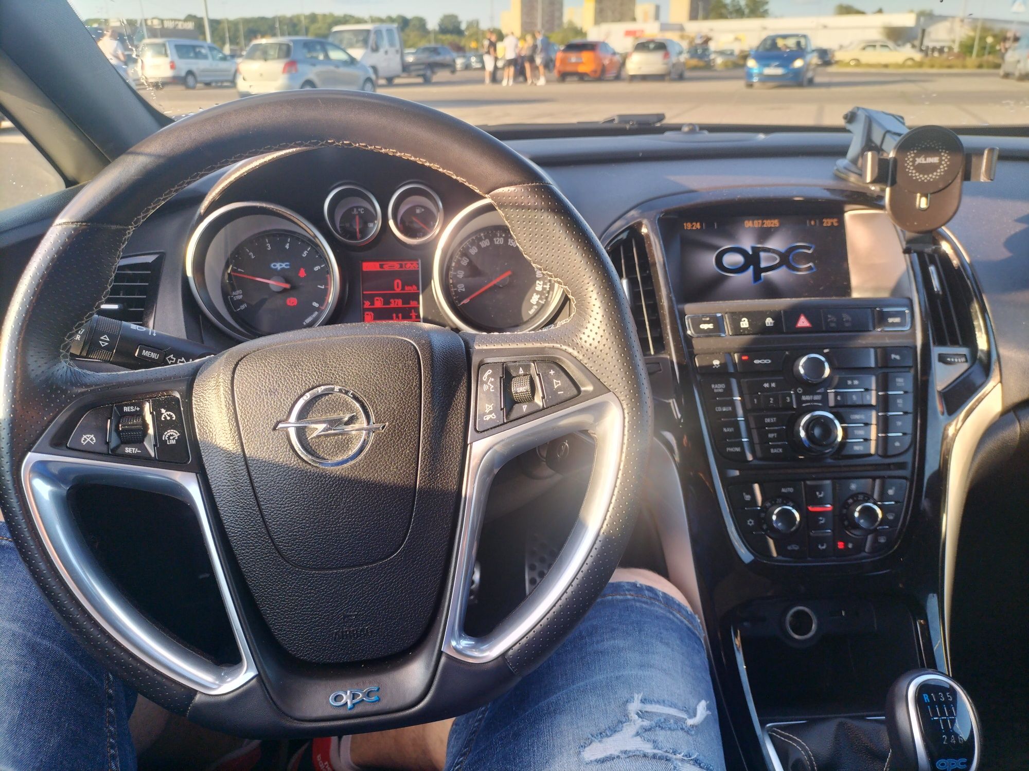 Opel Astra J OPC 2.0 turbo 280km