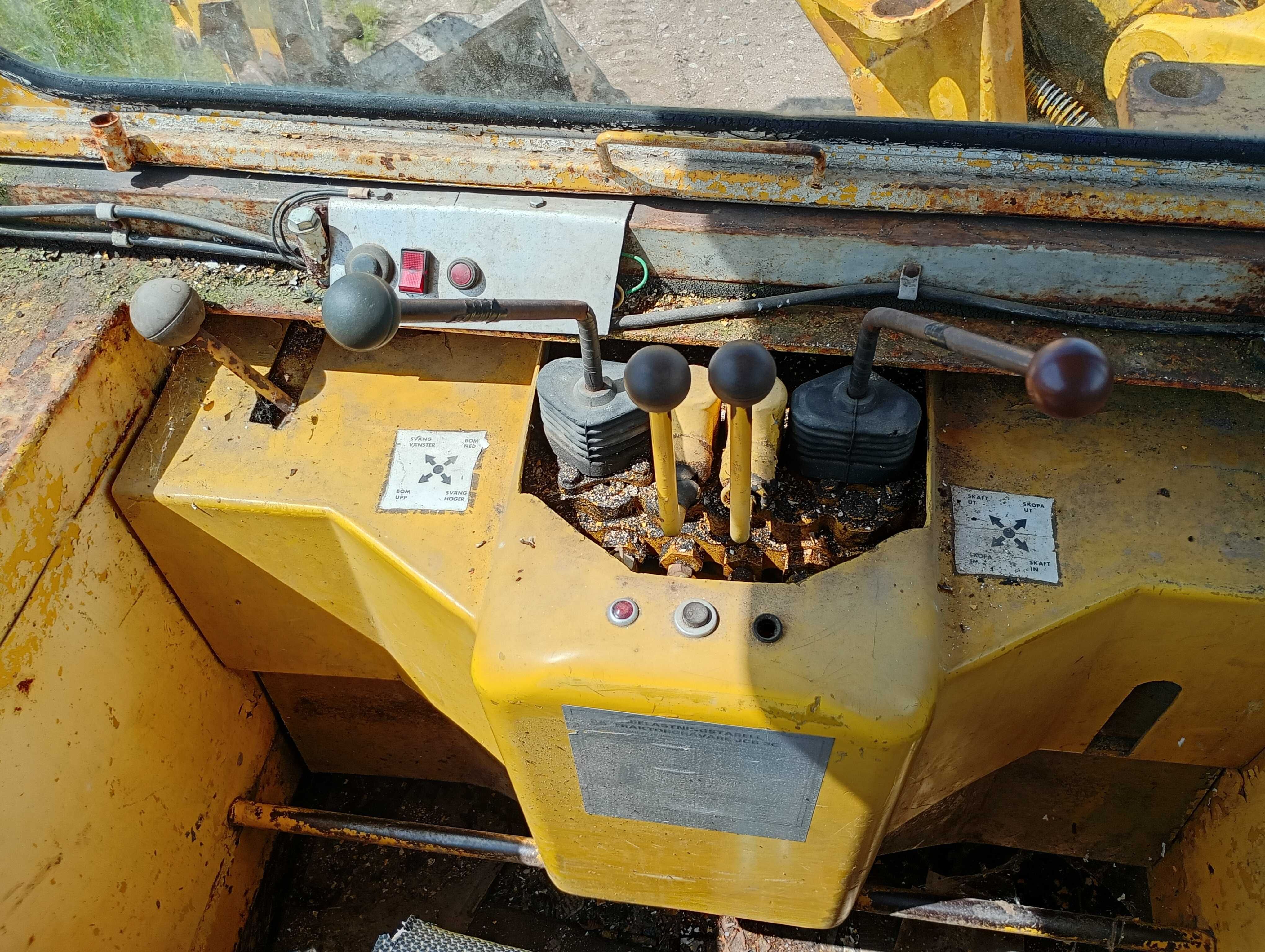 Sprzedam koparko ładowarke JCB 3c II.