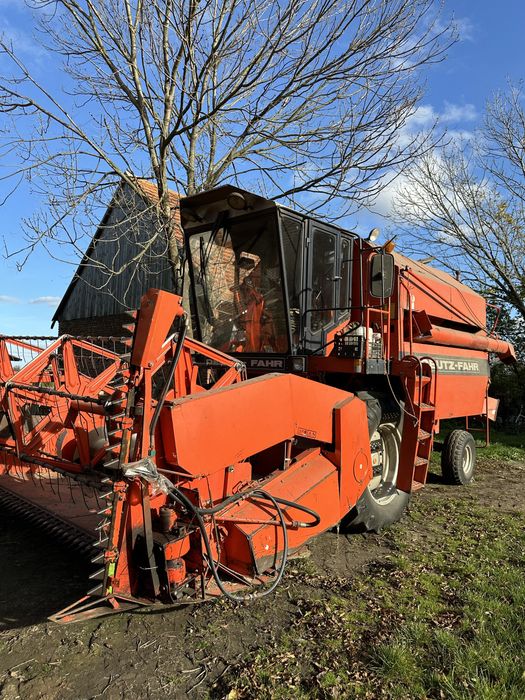 Kombajn Deutz Fahr M2385