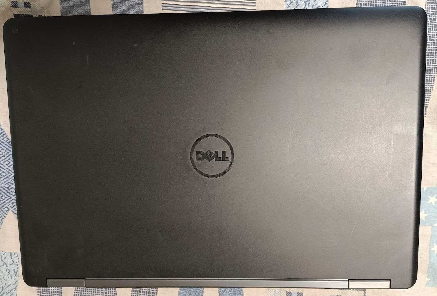 Ноутбук Dell E5550 ,15.6  Процессор i5-5200u , память 8Gb DDR3L