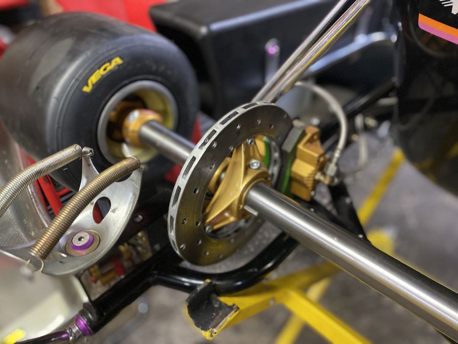 Gokart swiss hutless delta podwozie