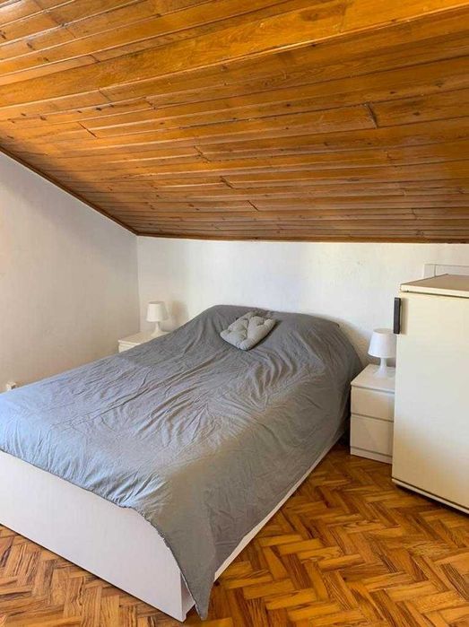 Quarto Suite Casal Corroios