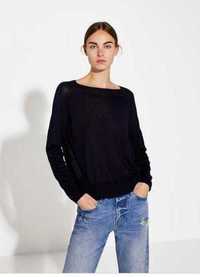 Lekki czarny sweter Zara w rozmiarze L. Pasuje na M.